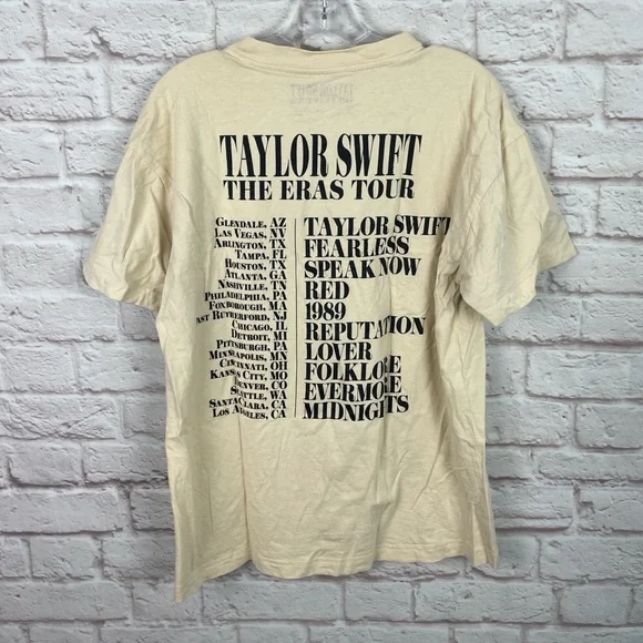 Taylor Swift Eras Tour OG Tour Cream Tee Size M - Picture 2 of 6